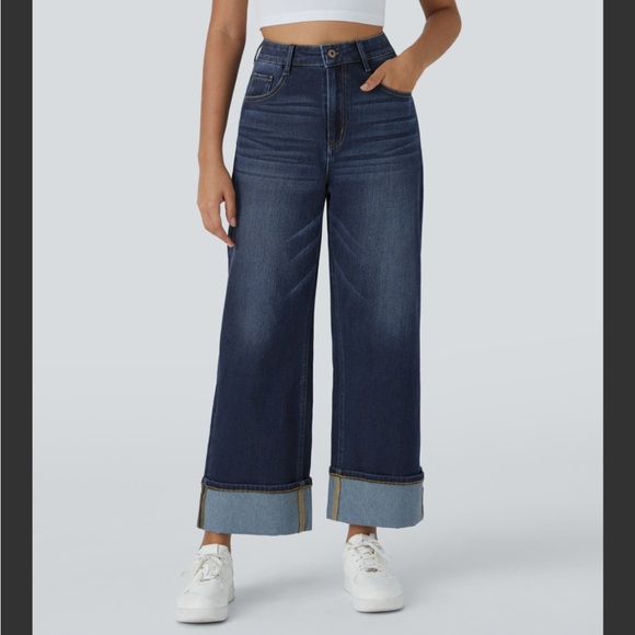 Halara flex high waisted multiple pockets, rolled him wide leg stretching knit - Picture 4 of 10